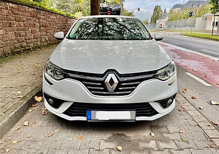 Renault Megane ENERGY TCe 130 Bose Edition Bose Edition