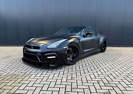 Nissan GT-R R35 Prior Design Wide Body MY2012 3.8L V6