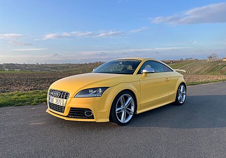 Audi TTS Coupe 2.0 TFSI quattro -