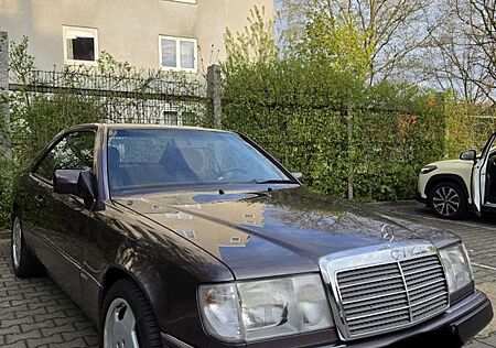 Mercedes-Benz CE 300 *AMG*KLIMA*TÜV*H-KENNZEICHEN