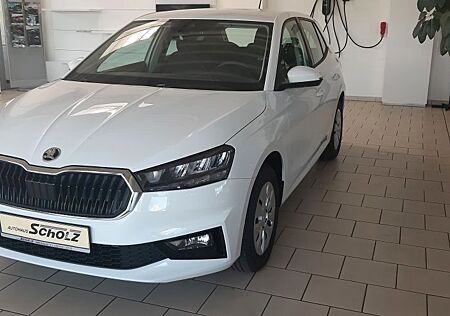 Skoda Fabia Selection 1.0