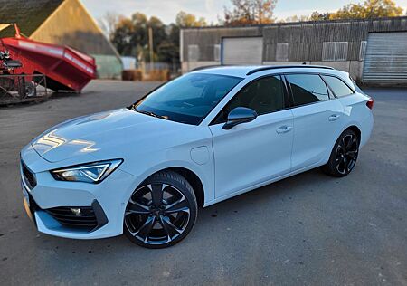 Cupra Leon 1.4 e-HYBRID 180kW VZ DSG Sportstourer VZ