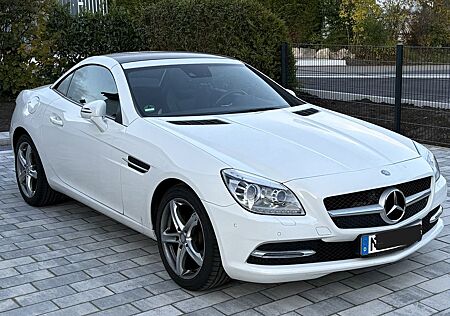 Mercedes-Benz SLK 200 - R172 Aut Leder Bi-Xenon Airscarf