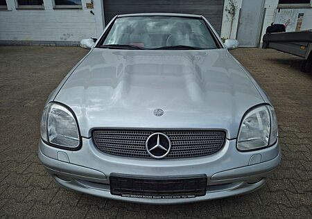 Mercedes-Benz SLK 200