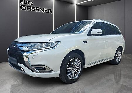 Mitsubishi Outlander PHEV Spirit PLUS 2.4 4WD Navi Leder