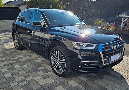 Audi Q5 2.0 TDI 140kW S tronic quattro S-Line