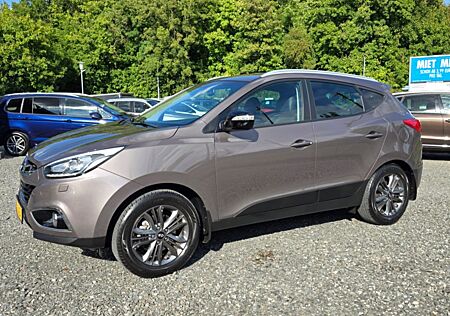 Hyundai ix35 Style AWD Xenon Sitzheizung ANK Scheckheft
