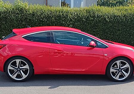 Opel Astra GTC 1.6 Turbo ECOTEC INNOVATION INNOVATION
