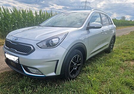 Kia Niro 1.6 GDI Hybrid Vision Vision