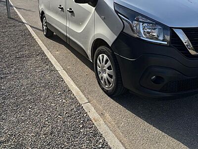 Nissan NV300