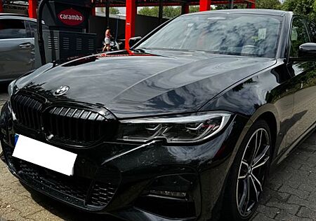 BMW 330i M Sport *Vollausstattung*