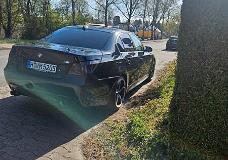 BMW 520i -