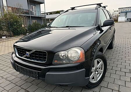 Volvo XC 90 2.4 Comfort KLIMAAUT*MTL*LEDER*PDC*AHK*ALU