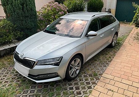 Skoda Superb 1.4 TSI iV DSG STYLE COMBI STYLE