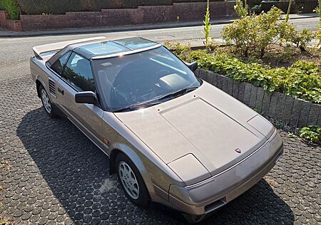 Toyota MR 2