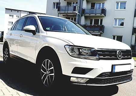 VW Tiguan Volkswagen 2.0 TDI SCR DSG Comfortline Comfortline