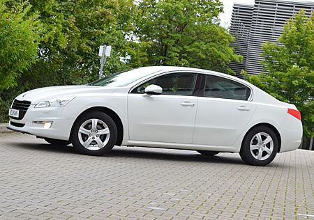 Peugeot 508 Active*KLIMA*TEMPOMAT*XENON/LED*PDC*MULTIF.*