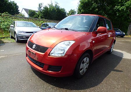 Suzuki Swift Lim. Black and White *KLIMA*