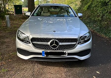 Mercedes-Benz E 400 4MATIC Autom. -