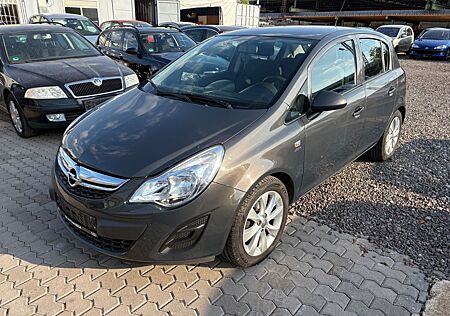 Opel Corsa D Active. 1.HAND.