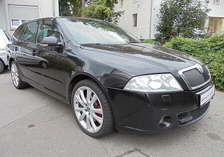 Skoda Octavia Combi RS/2.Hand/Shz/Navi/Allwetterreifen