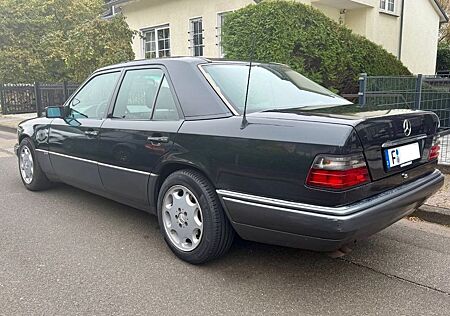Mercedes-Benz E 420 W124 SPORTLINE/LEDER/SITZHZG/KLIMA/TEMPOMA