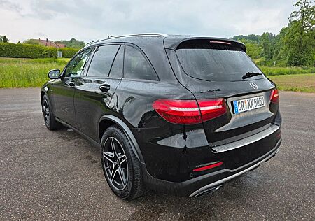Mercedes-Benz GLC 43 AMG Mercedes-AMG GLC 43 4MATIC Autom....