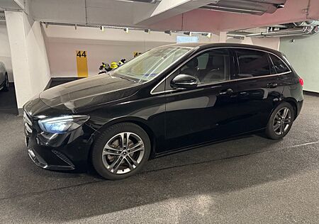 Mercedes-Benz B 180 - 2020 EZ - 86.000 KM - TÜV & BREMSEN NEU