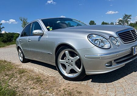 Mercedes-Benz E 220 CDI AVANTGARDE Avantgarde