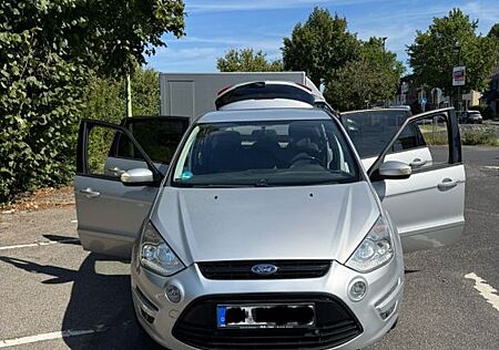 Ford S-Max 2,0 TDCi 103kW DPF Trend Trend