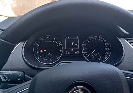 Skoda Octavia 1.4 TSI Green tec DSG Edition Combi ...