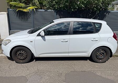 Kia Cee'd / Ceed Sporty Wagon 1.4 CVVT EX EX