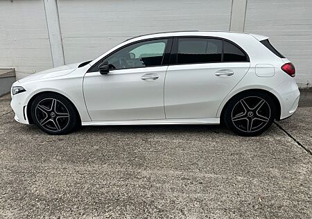 Mercedes-Benz A 200 d AMG Panorama KEYLESS-GO Memory Totwinkel
