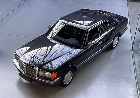 Mercedes-Benz 300 SE