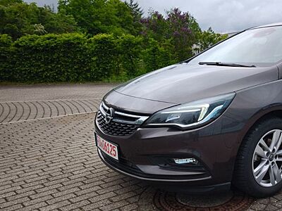 Opel Astra K Lim. 5-trg. Business,Leder,Navi,LED