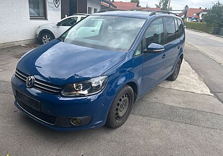 VW Touran Volkswagen Comfortline BMT