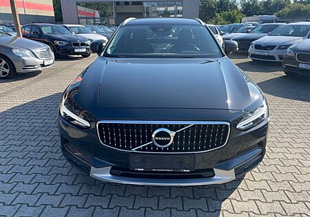 Volvo V90 Cross Country Pro AWD