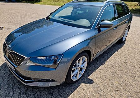 Skoda Superb 1.8 TSI Style Combi Pano 3 Zonen Klima