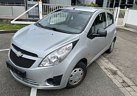 Chevrolet Spark Basis+