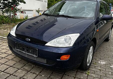 Ford Focus 1,4 Futura Neu TÜV