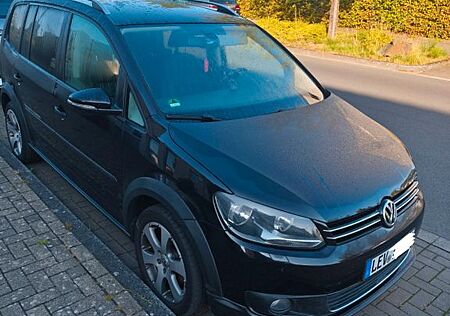 VW Touran Volkswagen Cross 1.6 TDI Comfortline