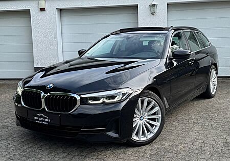 BMW 520d xDrive PANO* STHZ*LEDER*19z*H/K*LC PROF*CAM