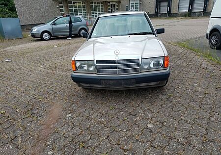 Mercedes-Benz 190