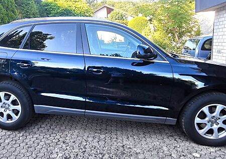 Audi Q5 quattro - Beifahrersitz für Gehbehinderung