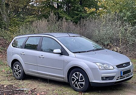 Ford Focus 1,6TDCi 80kW DPF, 2-Hand,Klima,Tempo,Tüv 11/2027