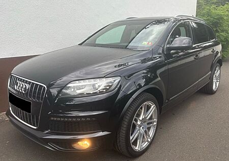 Audi Q7 3.0 TDI quattro S-Line plus/StHz/Pano/AHK/LED