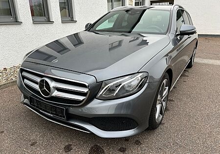 Mercedes-Benz E 200 T Avantg Head Up LED Leder Fahrass-PakPlus