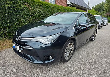 Toyota Avensis 1,8-l-Valvem. Business Edition