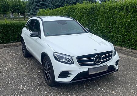 Mercedes-Benz GLC 250 d 4MATIC AMG NIGHT 360°Kamera