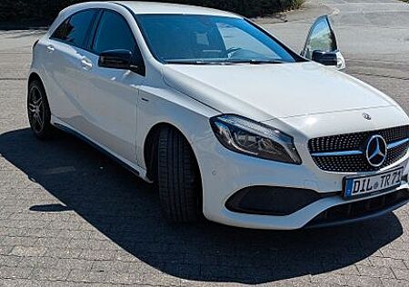 Mercedes-Benz A 180 AMG Line